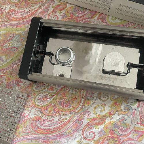Classic food warmer like new without electricity