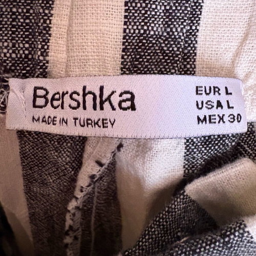 Bershka Striped Paperbag Pants New Size L