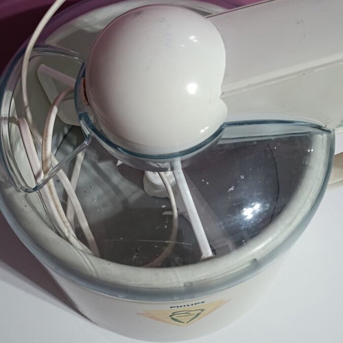 Philips ice cream machine like new, no user manual