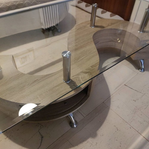 Sigma coffee table like new with glass top and wooden base