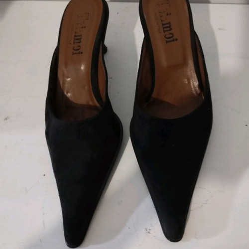 Toi&Moi leather women's mule shoe like new, black