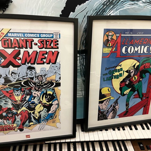 Collectible framed posters new, Angry Birds & vintage comics set of 4