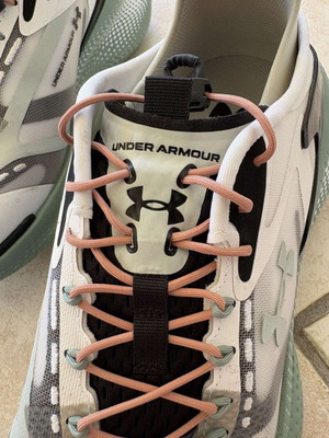 Αθλητικά παπούτσια Under Armour νούμερο 42, πολύχρωμα