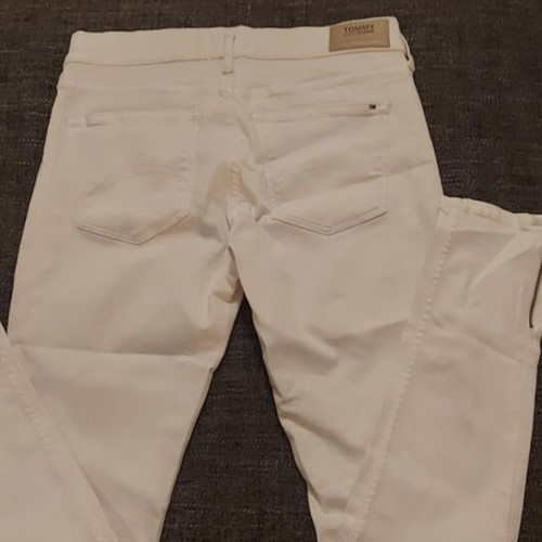 Tommy Hilfiger women's white elastic jeans like new, size S