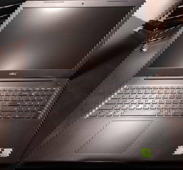Dell Inspiron 3593