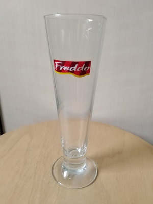 Ποτήρι Nescafé freddo espresso σαν καινούργιο