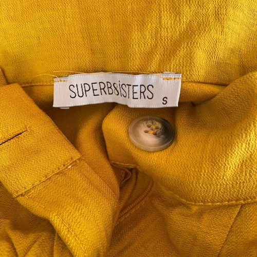 Linen set new yellow with short-sleeve top and high-waisted pants