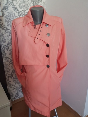 Mexx Fashion women's trench coat size L like new, peach