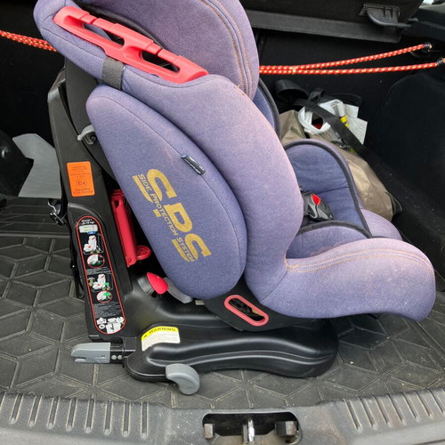 Kiddo Cruizer GTS Isofix car seat used 9-36kg with recline and height adjustment