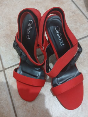 Girlhood women's red and black high-heeled sandals, size 39