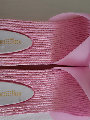 Aquaflex slippers new, pink, size 37, plastic, anatomical