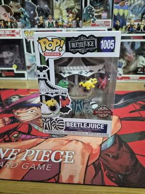 Funko Pop Beetlejuice #1005 vinyl figure like new