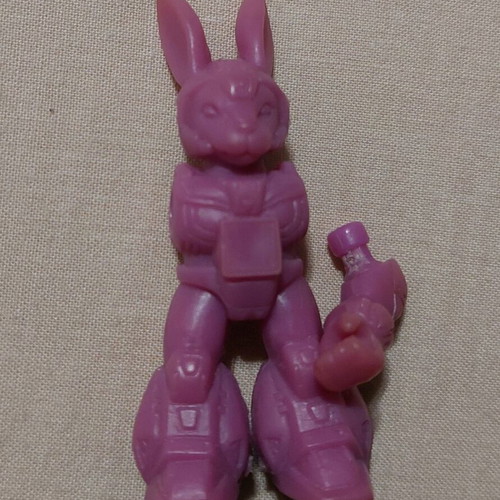 Teratomachos purple rabbit figure used with one arm