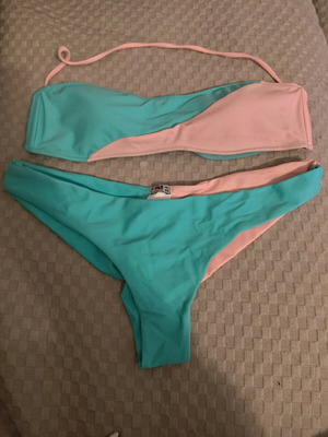 Swimsuit new Brazilian two-tone size Large Pull & Bear pink turquoise