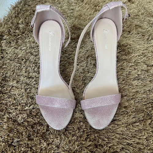 Pink sandals like new, size 40