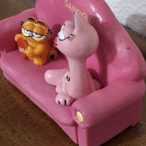 Vintage Garfield & Arlene on Couch PVC figure used