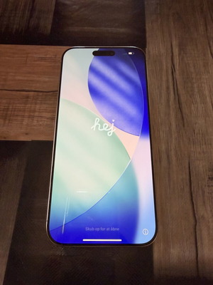 Apple iPhone 16 Pro Max 256GB smartphone