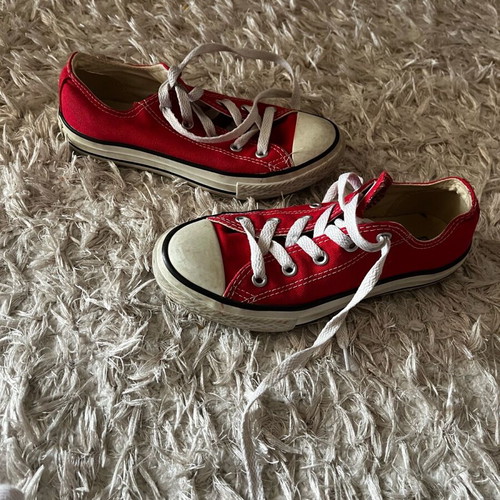 Converse All Star size 32 like new, red and white sneakers