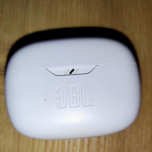 JBL Wave Beam wireless headphones like new, white
