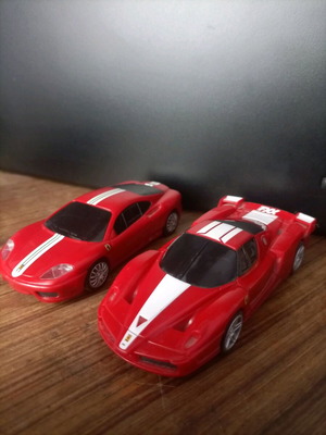 Ferrari играчки коли Shell V-Power като нови