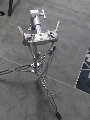 TAMA Japan Vintage double tom stand used with 18" TURKEY crash gift