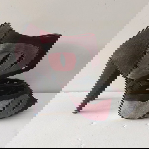 Πέδιλα σαν καινούργια, νούμερο 41, πολύχρωμα, suede υφής με φερμουάρ