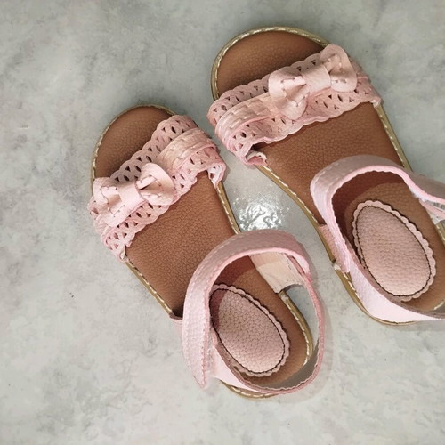 Children's sandals size 25 pink like new