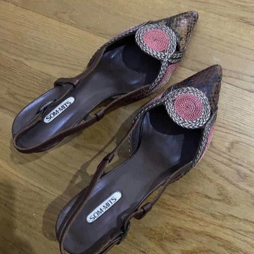 Leather shoes like new, sandals/platforms size 37