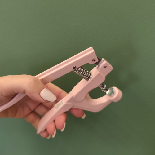 Press for attaching buttons and studs like new