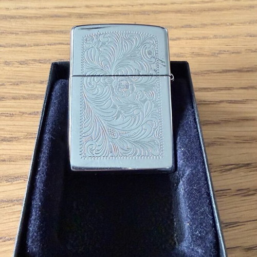 Zippo used Venetian vintage lighter