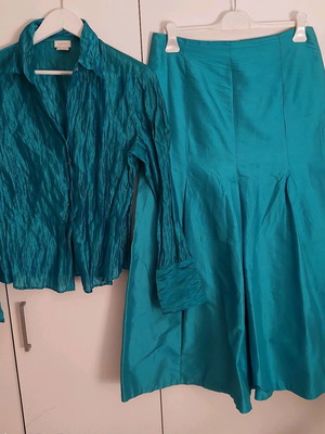 Silk cocktail set skirt and shirt used, petrol color