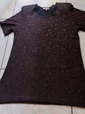 Women's short-sleeve shirt like new, size M