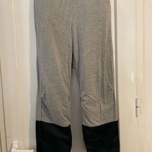 Gap Kids cargo pants lined like new, age 14-16, navy and grey