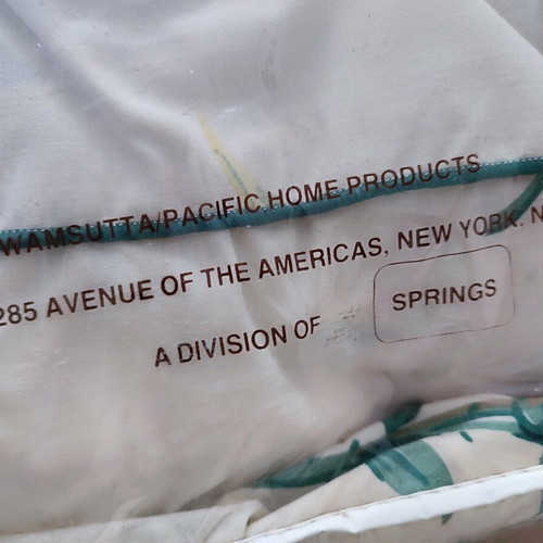 American double quilt 180 percale, reversible floral design new