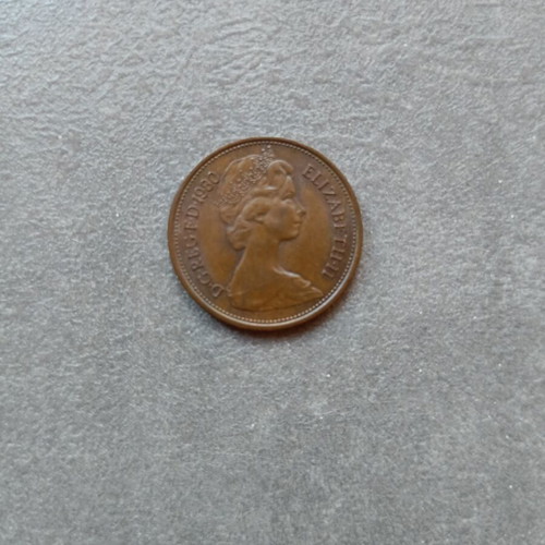 1980 Queen Elizabeth coin used