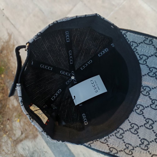 Gucci cap new, grey, size M