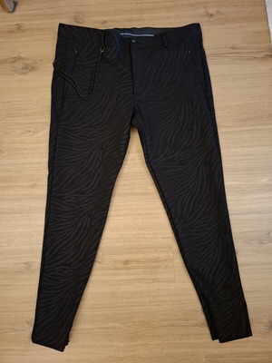 Παντελόνι Skinny Zara σαν καινούργιο, animal print, μαύρο, No46
