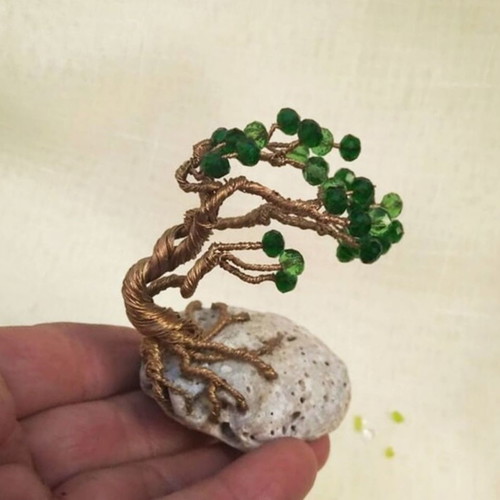 Bonsai wire tree with green beads new