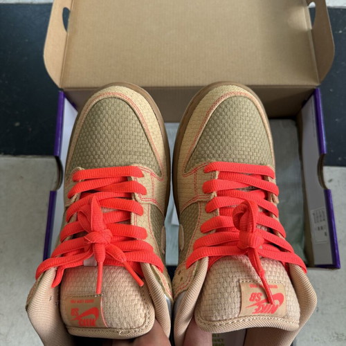 Nike Dunk SB Som Tum sneakers, beige, size 42.5