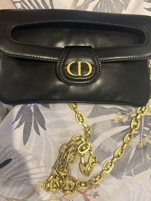 Dior τσάντα ώμου σαν καινούργια, μαύρη