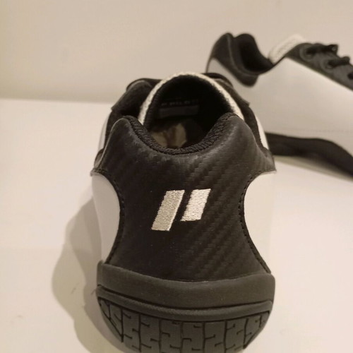 Camaro athletic shoes new, size 43, white