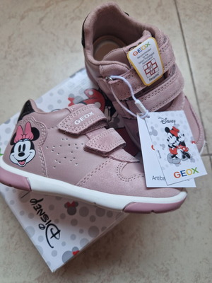 Geox Disney Minnie Anatomic Sneakers Size 24 New Pink