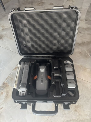 DJI Matrice 4T Enterprise drone with 3 batteries like new