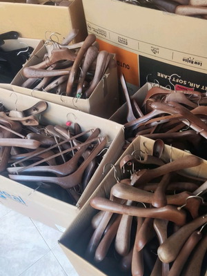 Κρεμάστρες μεταχειρισμένες για επαγγελματική χρήση, πακέτο 500