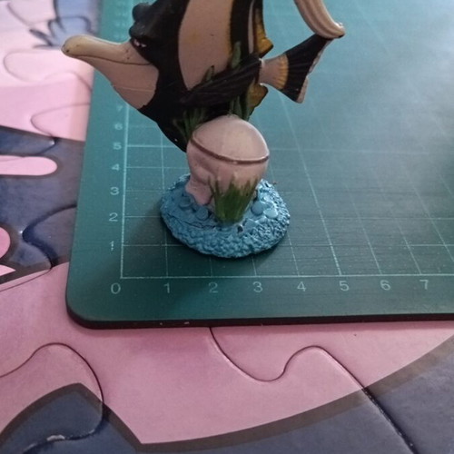 Gill figure from Finding Nemo like new