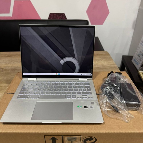 HP Chromebook C1030 x360 Touchscreen i7 16GB RAM 128GB SSD Chrome OS like new