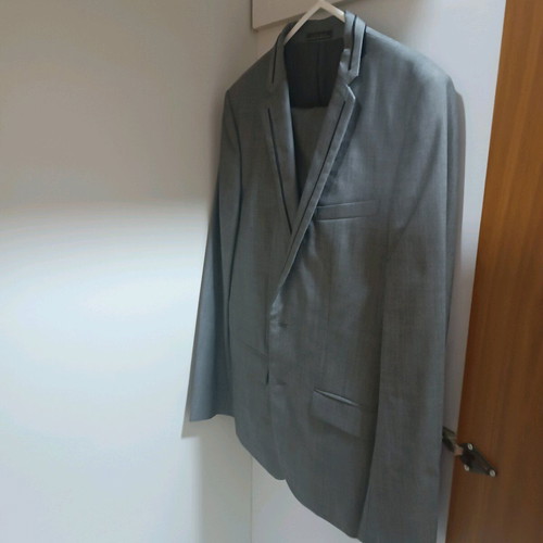 Men's suit gray like new, size L