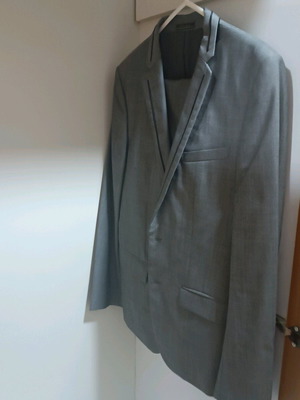Men's suit gray like new, size L