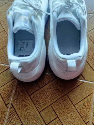Nike Air Zoom women's athletic shoes used, size 41, white