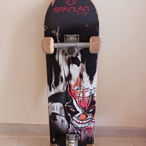 Spartan Marla skateboard, 79cm by 20cm